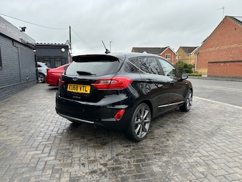 Used Ford Fiesta 2018 for sale - 78190805: Photo