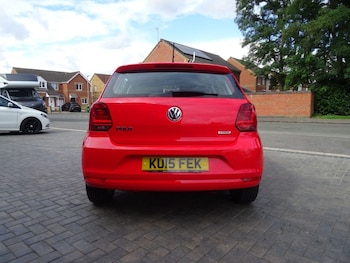 Used Volkswagen Polo 2015 for sale - 75895812: Photo