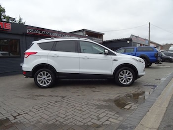 Used Ford Kuga 2015 for sale - 76222948: Photo