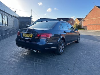 Used Mercedes-Benz E Class 2015 for sale - 79653815: Photo