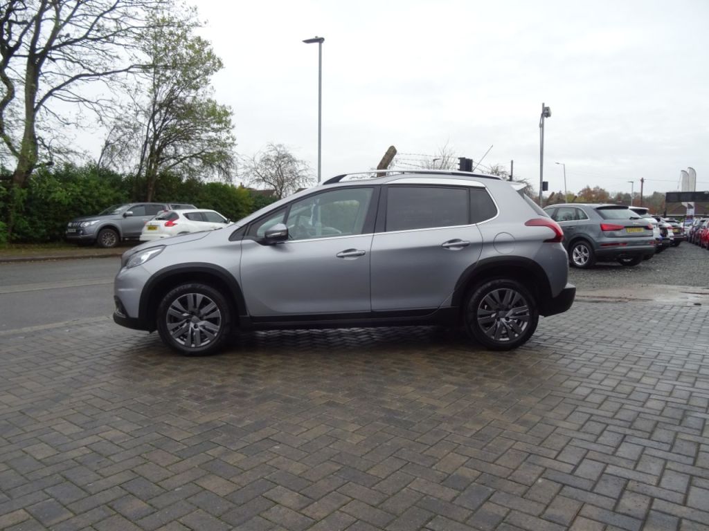 Used Peugeot 2008 2017 for sale - 76546099: Photo 6