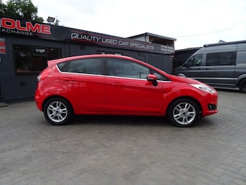 Used Ford Fiesta 2015 for sale - 75875120: Photo