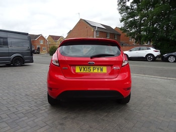 Used Ford Fiesta 2015 for sale - 75875120: Photo