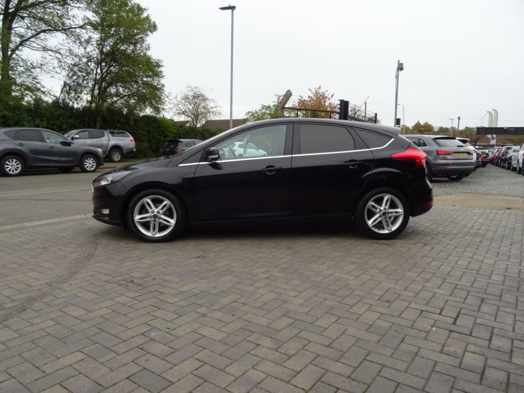 Used Ford Focus 2016 for sale - 76416387: Photo 6