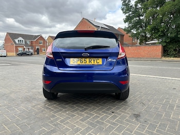 Used Ford Fiesta 2015 for sale - 79288213: Photo