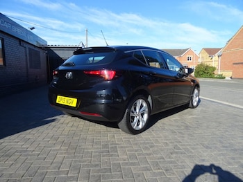 Used Vauxhall Astra 2019 for sale - 76056569: Photo
