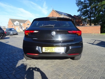 Used Vauxhall Astra 2019 for sale - 76056569: Photo
