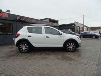 Used Dacia Sandero Stepway 2014 for sale - 74772880: Photo