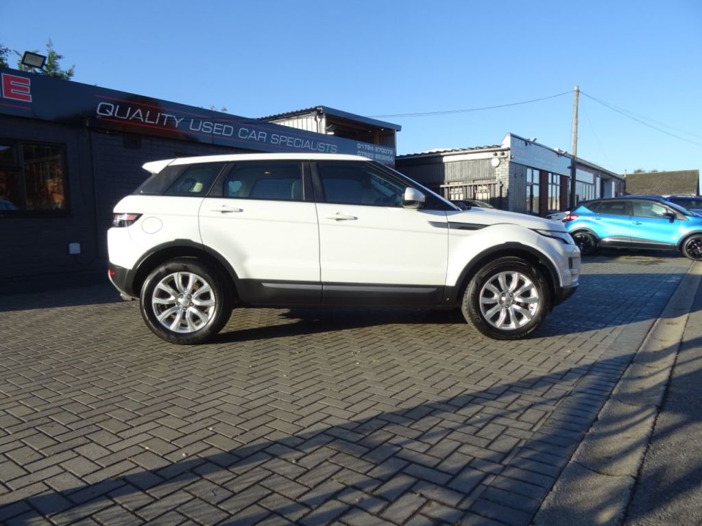 Used Land Rover Range Rover Evoque 2014 for sale - 76367126: Photo 2