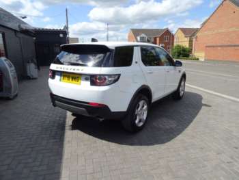 Used Land Rover Discovery Sport 2016 for sale - 74637672: Photo