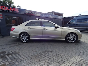 Used Mercedes-Benz E-Class 2011 for sale - 75875133: Photo