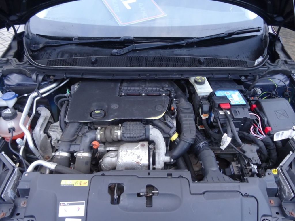 Used Peugeot 308 2016 for sale - 77207312: Photo 12