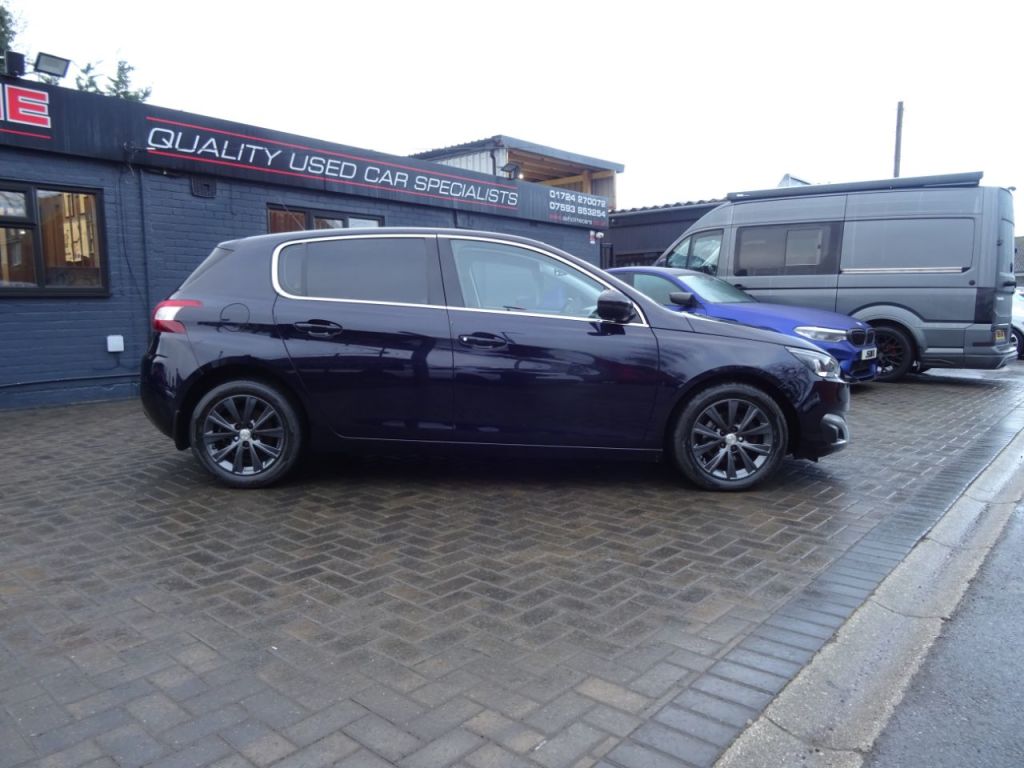 Used Peugeot 308 2016 for sale - 77207312: Photo 2