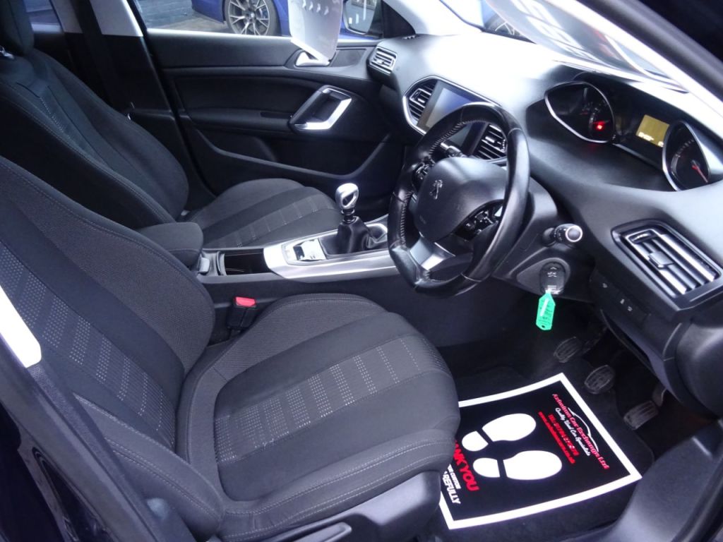 Used Peugeot 308 2016 for sale - 77207312: Photo 9