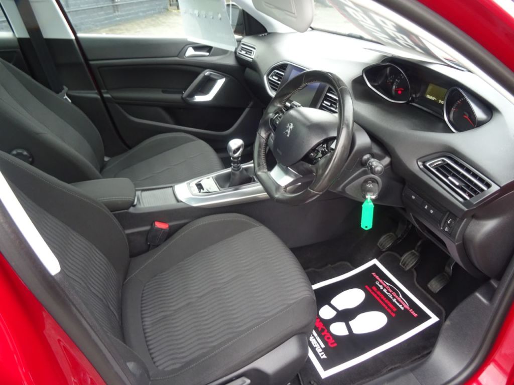 Used Peugeot 308 2014 for sale - 76428961: Photo 9