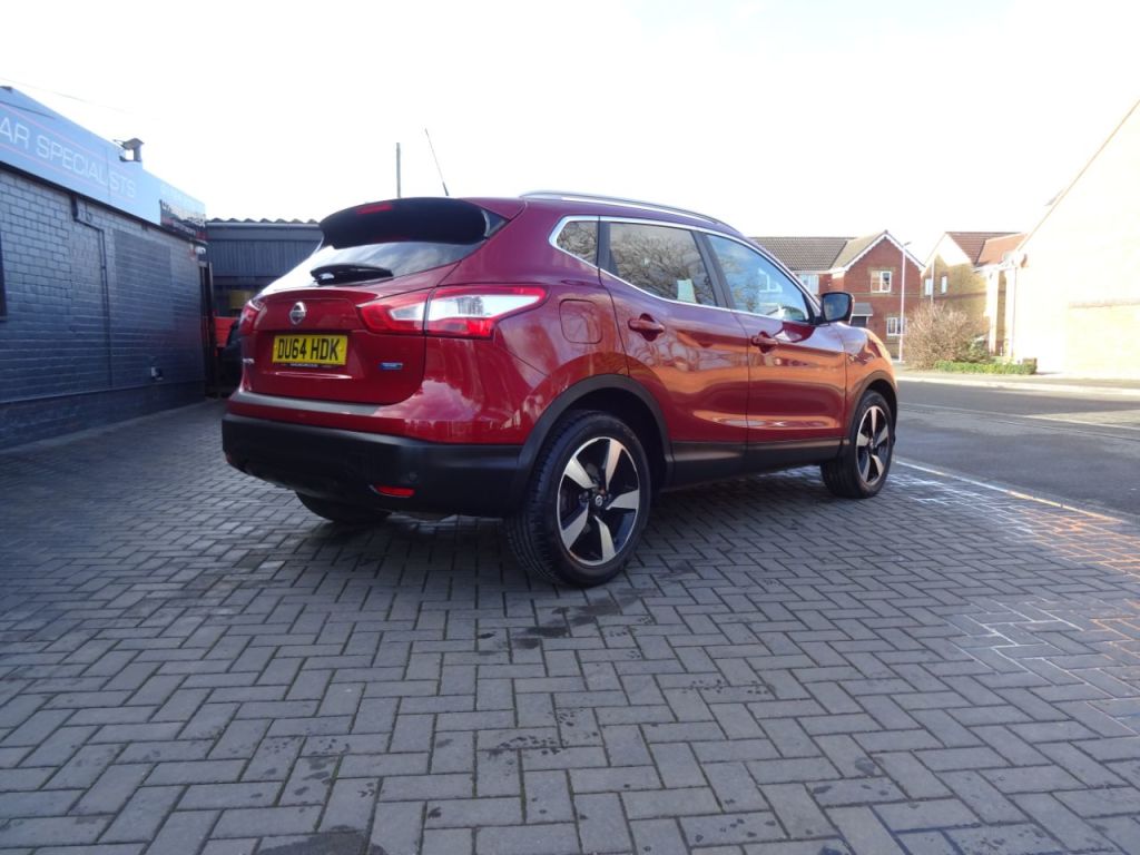 Used Nissan Qashqai 2014 for sale - 77368115: Photo 3