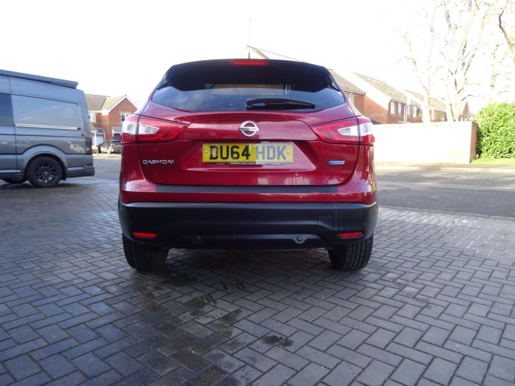 Used Nissan Qashqai 2014 for sale - 77368115: Photo 4