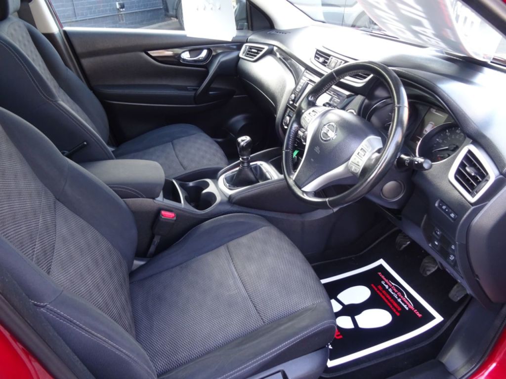 Used Nissan Qashqai 2014 for sale - 77368115: Photo 9