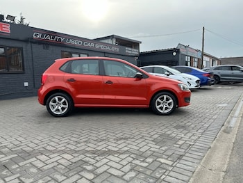 Used Volkswagen Polo 2009 for sale - 77805373: Photo