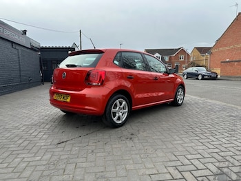 Used Volkswagen Polo 2009 for sale - 77805373: Photo