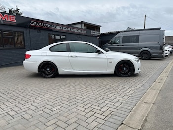 Used BMW 3 Series 2011 for sale - 77774927: Photo