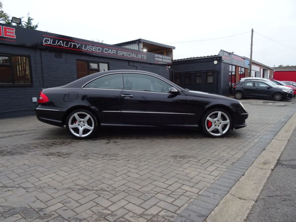 Used Mercedes-Benz CLK 2009 for sale - 76416389: Photo 2