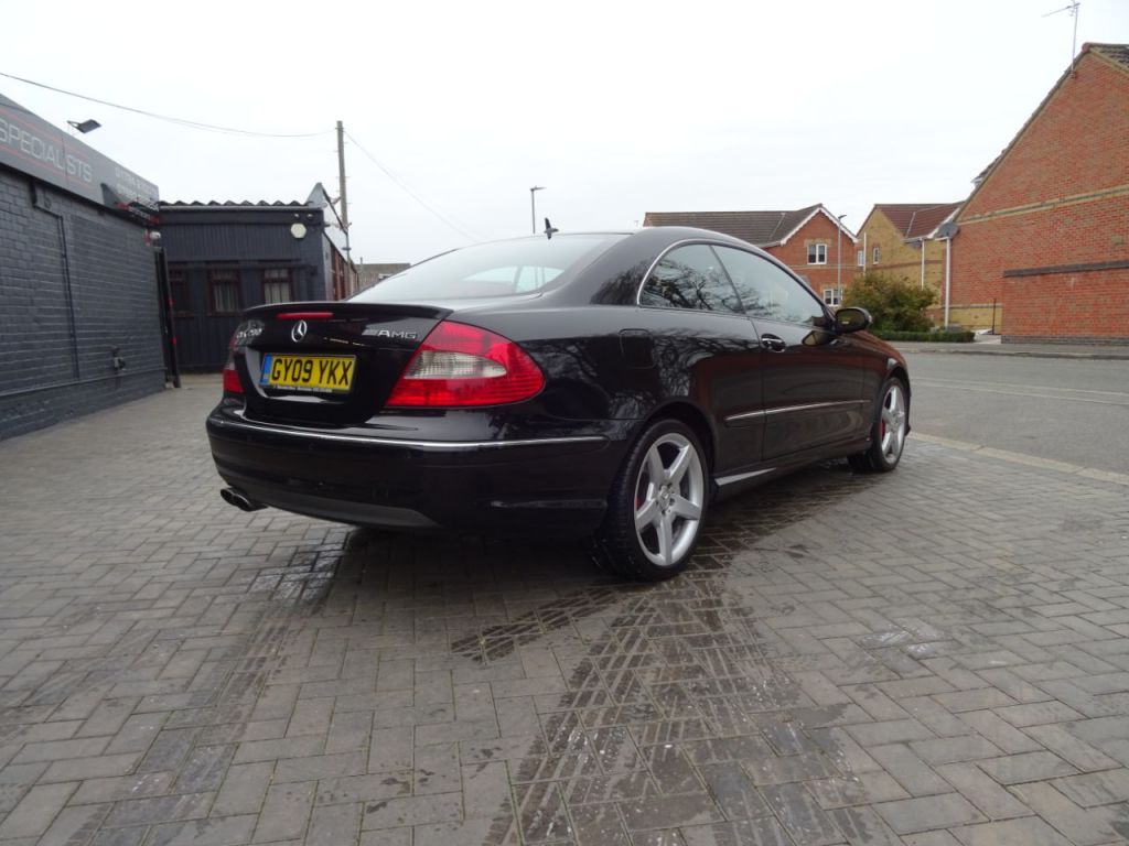 Used Mercedes-Benz CLK 2009 for sale - 76416389: Photo 3