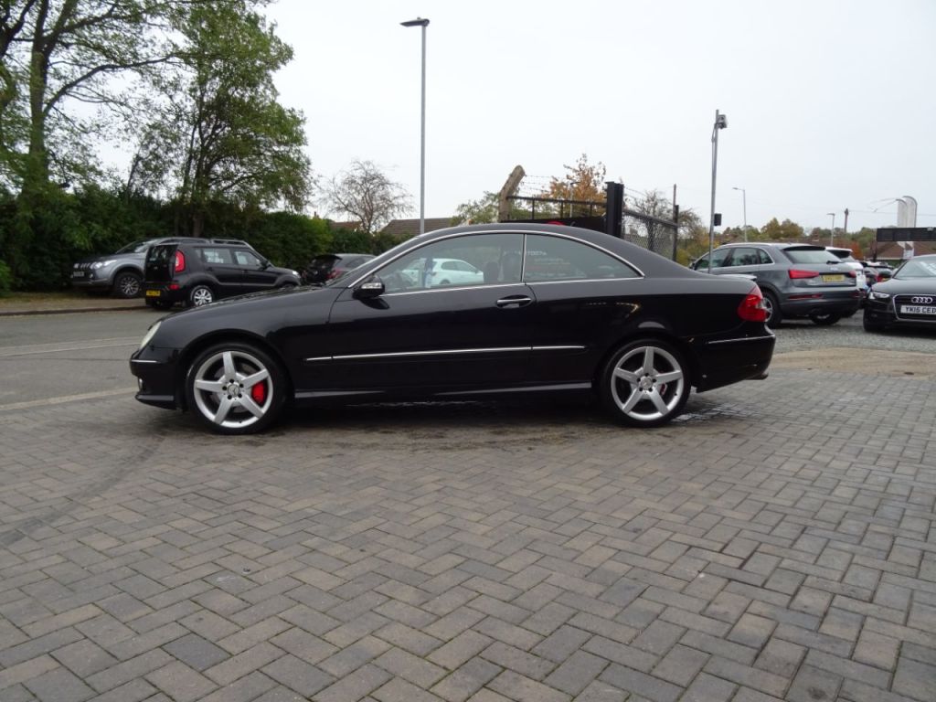 Used Mercedes-Benz CLK 2009 for sale - 76416389: Photo 6