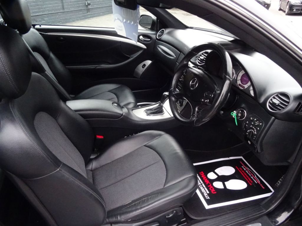 Used Mercedes-Benz CLK 2009 for sale - 76416389: Photo 9