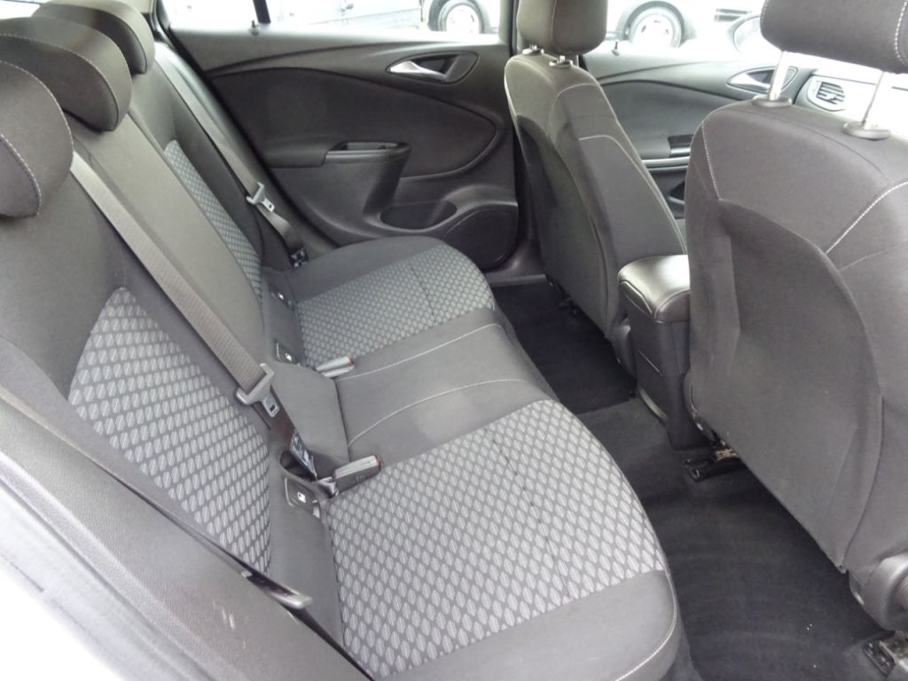 Used Vauxhall Astra 2017 for sale - 76710673: Photo 10