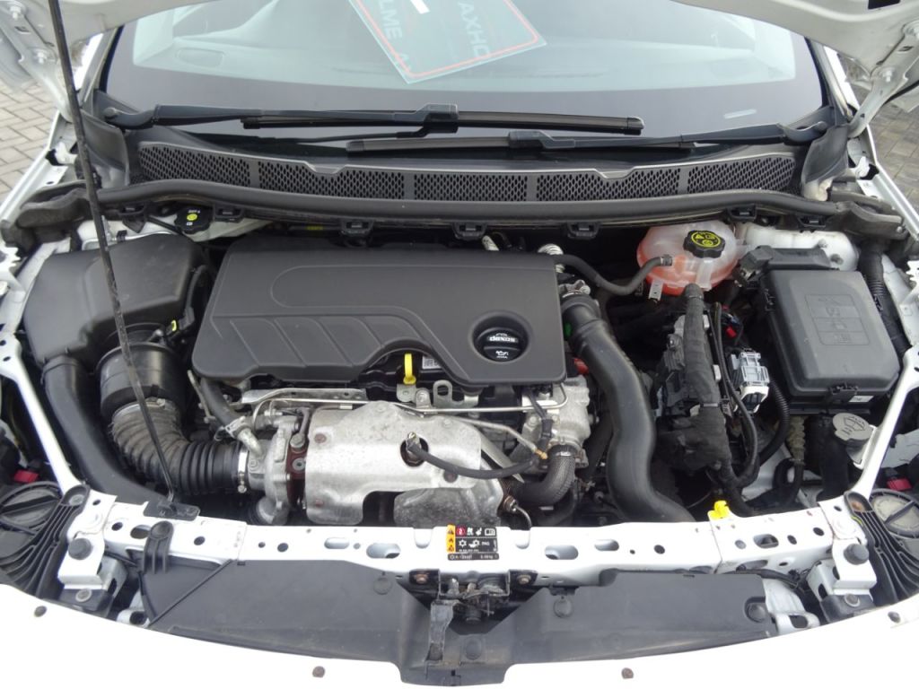 Used Vauxhall Astra 2017 for sale - 76710673: Photo 12