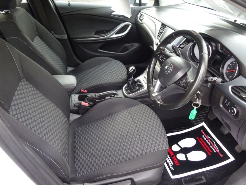 Used Vauxhall Astra 2017 for sale - 76710673: Photo 9