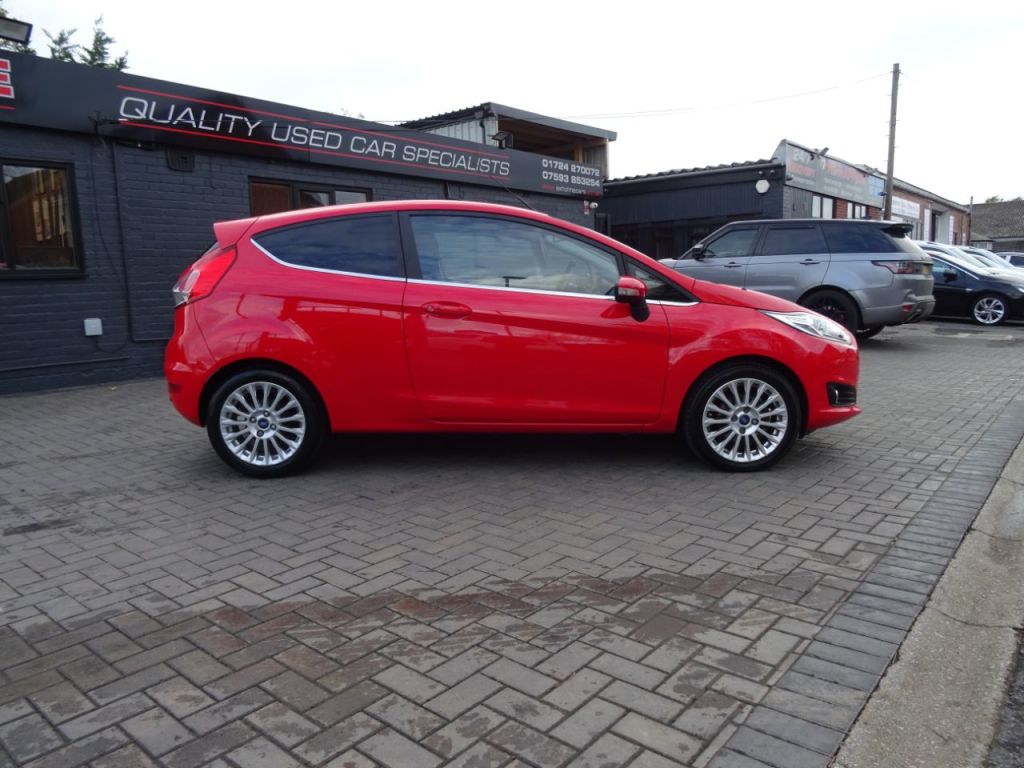 Used Ford Fiesta 2014 for sale - 76469400: Photo 2