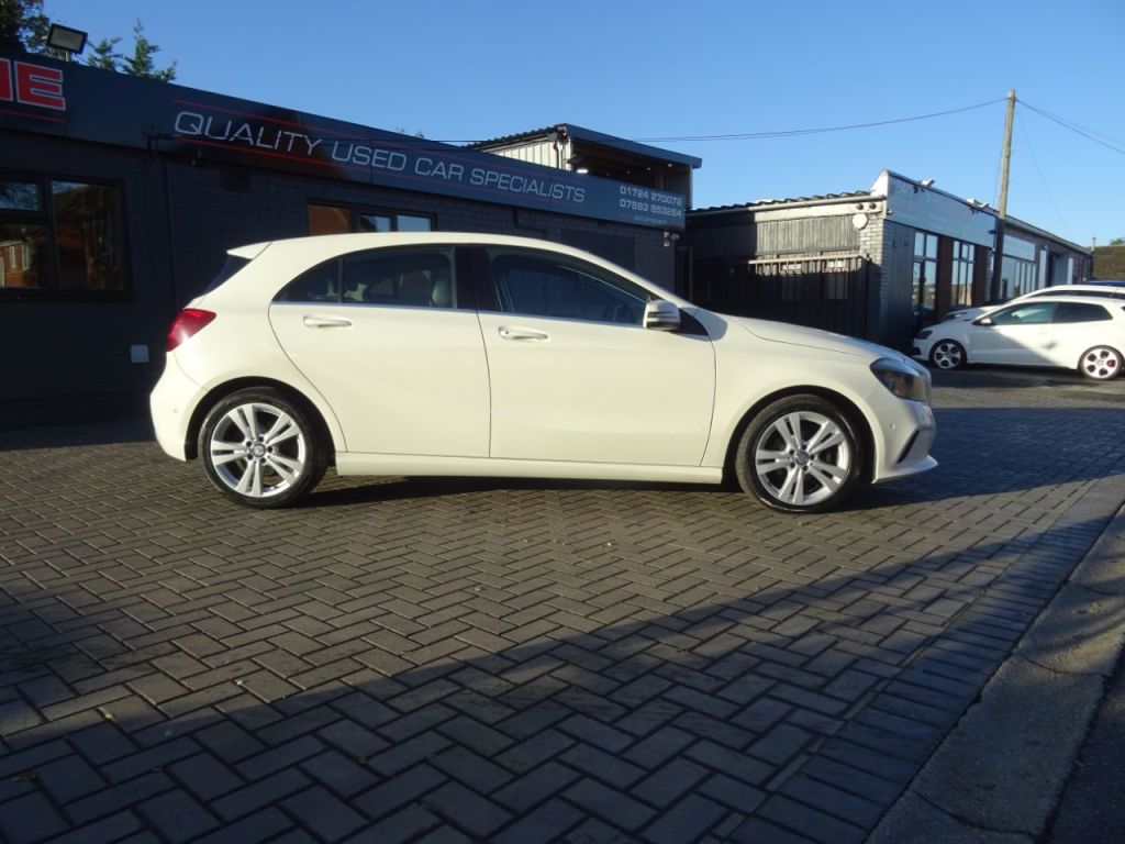 Used Mercedes-Benz A-Class 2017 for sale - 76367123: Photo 2