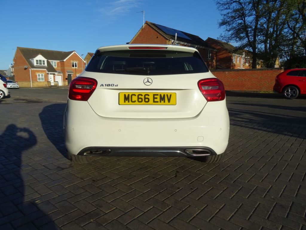 Used Mercedes-Benz A-Class 2017 for sale - 76367123: Photo 4