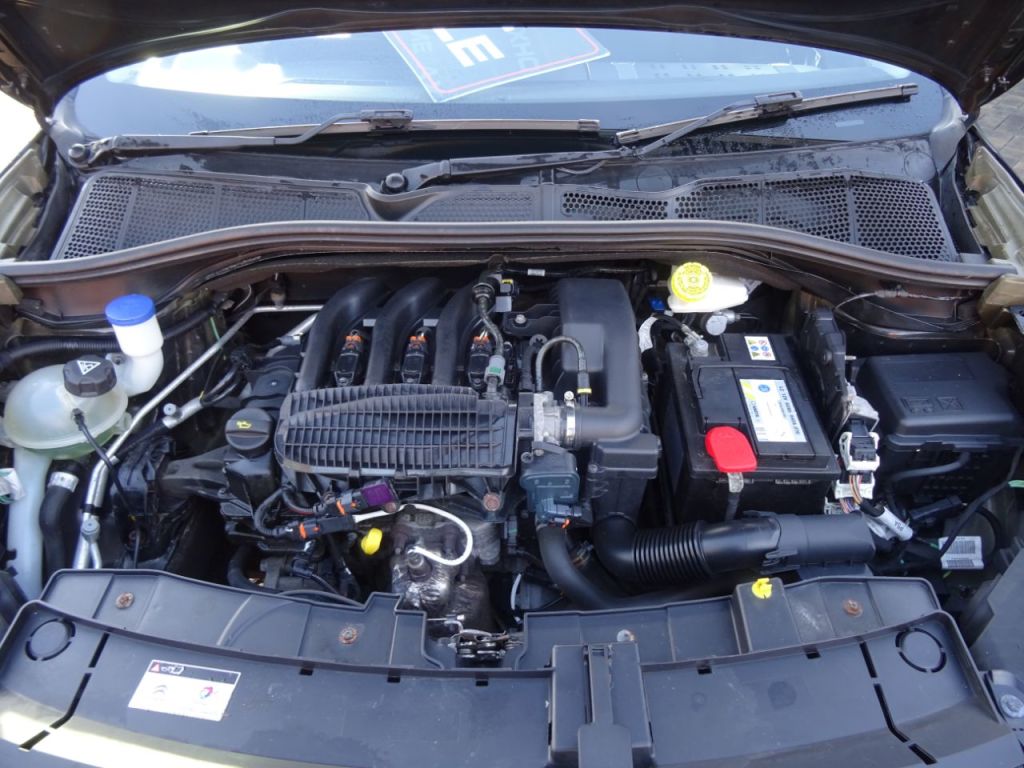 Used Citroen C4 Cactus 2016 for sale - 76517876: Photo 12