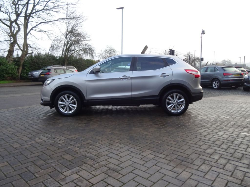 Used Nissan Qashqai 2014 for sale - 77249172: Photo 6