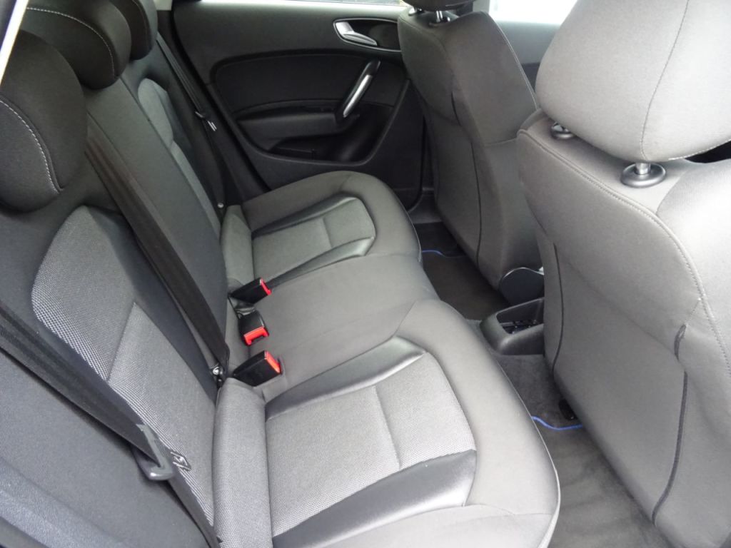 Used Audi A1 2012 for sale - 76322757: Photo 10