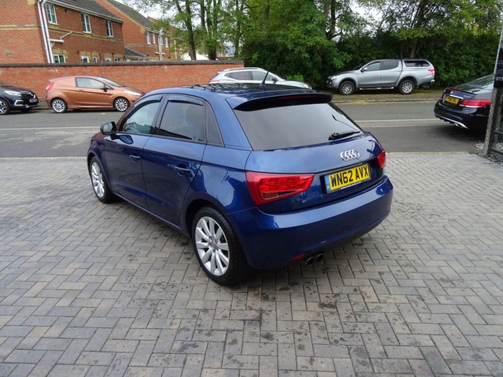 Used Audi A1 2012 for sale - 76322757: Photo 5
