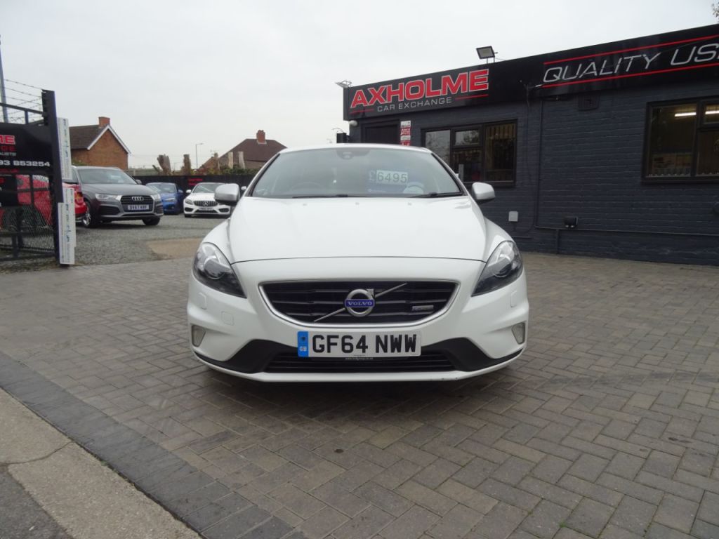 Used Volvo V40 2014 for sale - 76303125: Photo 8