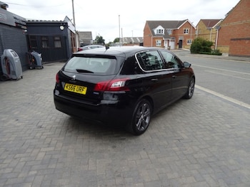 Used Peugeot 308 2016 for sale - 75560123: Photo