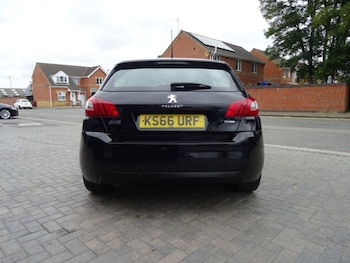 Used Peugeot 308 2016 for sale - 75560123: Photo