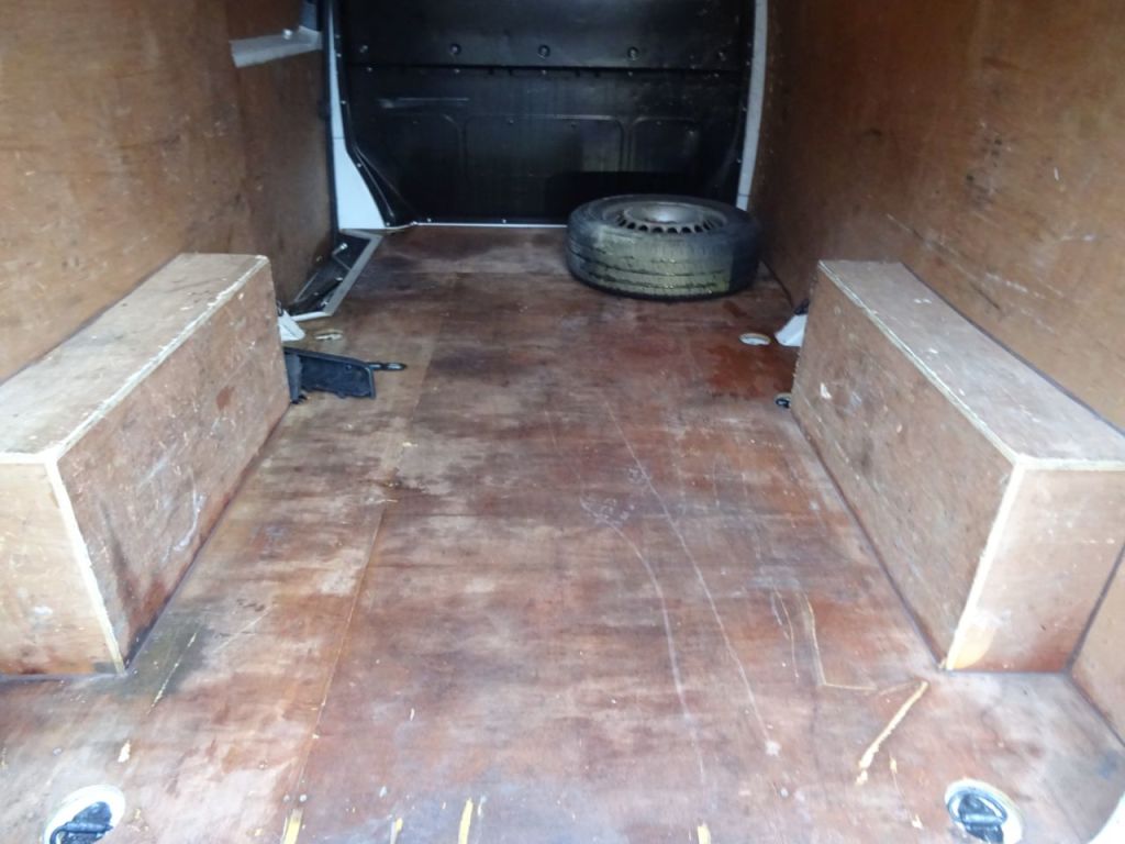 Used Volkswagen Transporter 2016 for sale - 77226262: Photo 11