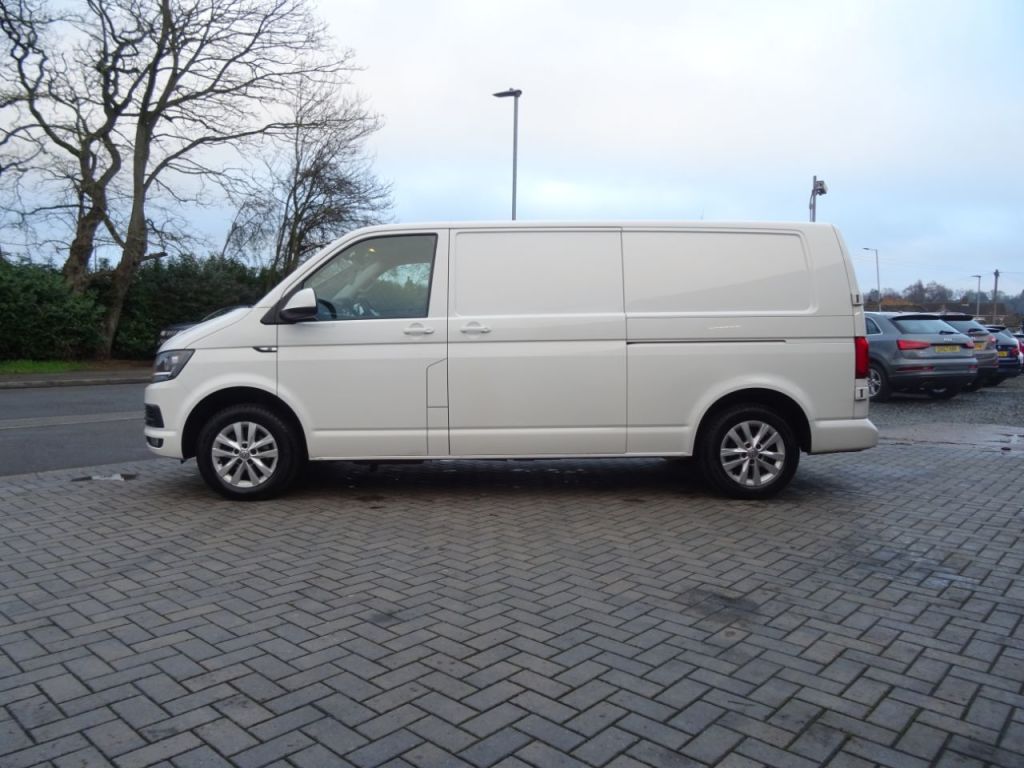 Used Volkswagen Transporter 2016 for sale - 77226262: Photo 6