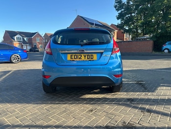 Used Ford Fiesta 2012 for sale - 79045946: Photo