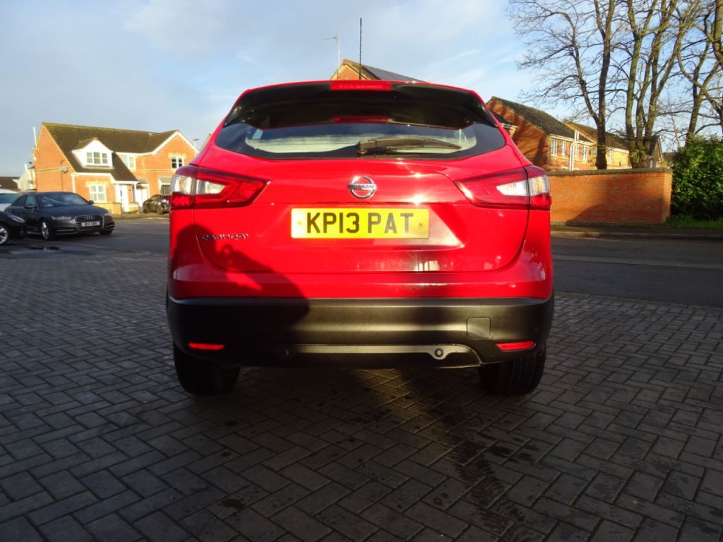 Used Nissan Qashqai 2015 for sale - 76836134: Photo 4