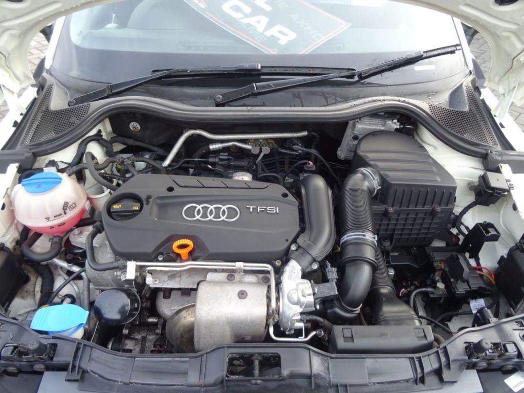 Used Audi A1 2011 for sale - 77200633: Photo 12