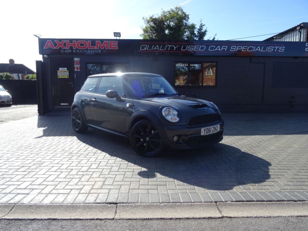 Used MINI Hatch 2011 for sale - 76068196: Photo 2