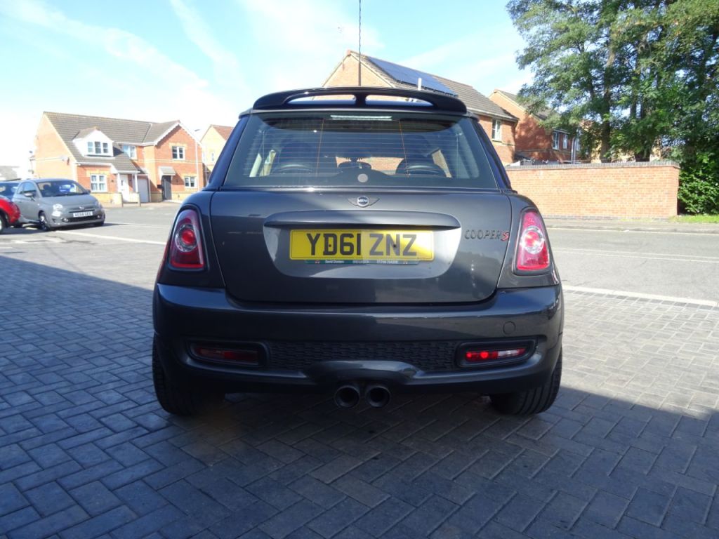 Used MINI Hatch 2011 for sale - 76068196: Photo 5