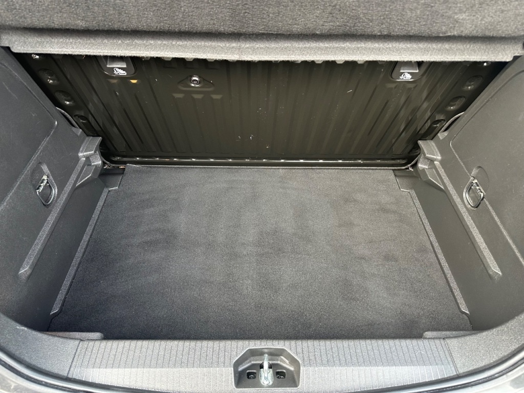 Used Vauxhall Corsa 2016 for sale - 77287303: Photo 11